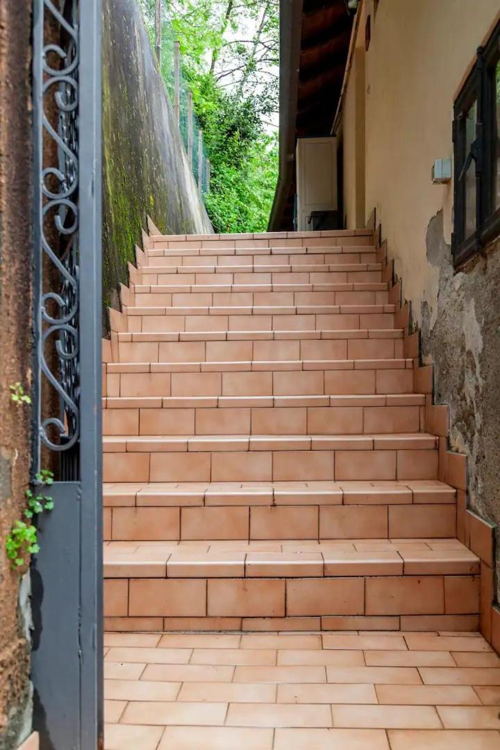 Rifugio Sul Lago Di Lugano A Porto Ceresio Εξωτερικό φωτογραφία